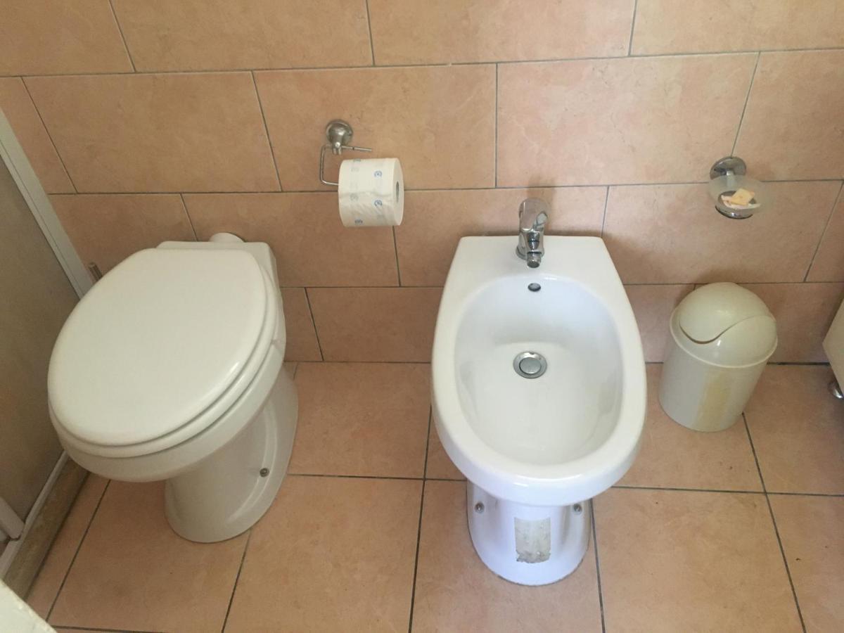 Stelmalu' Hotell Novoli Exteriör bild