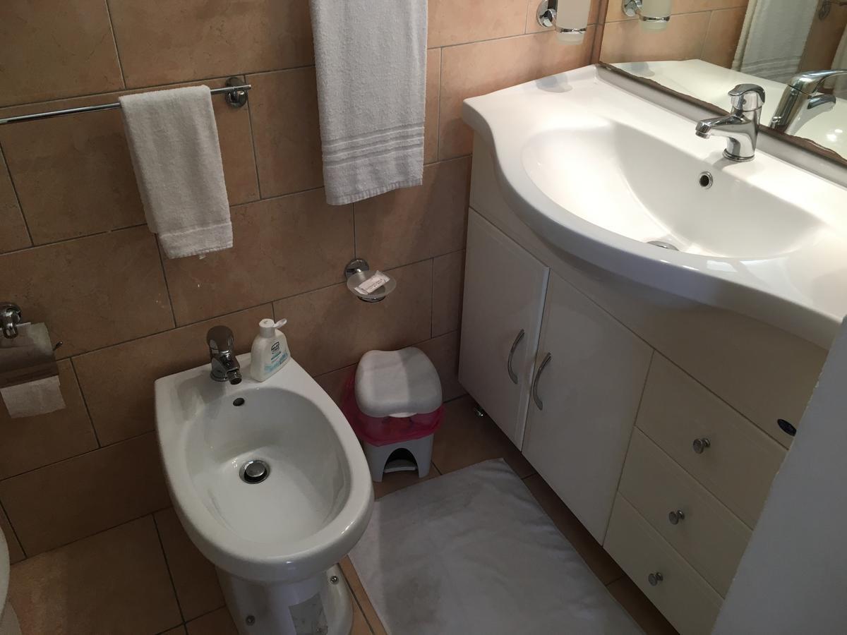 Stelmalu' Hotell Novoli Exteriör bild