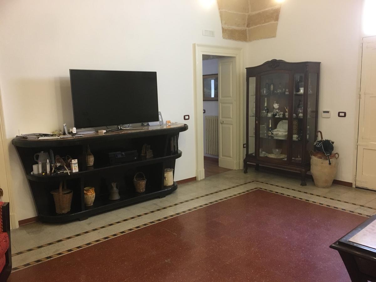 Stelmalu' Hotell Novoli Exteriör bild
