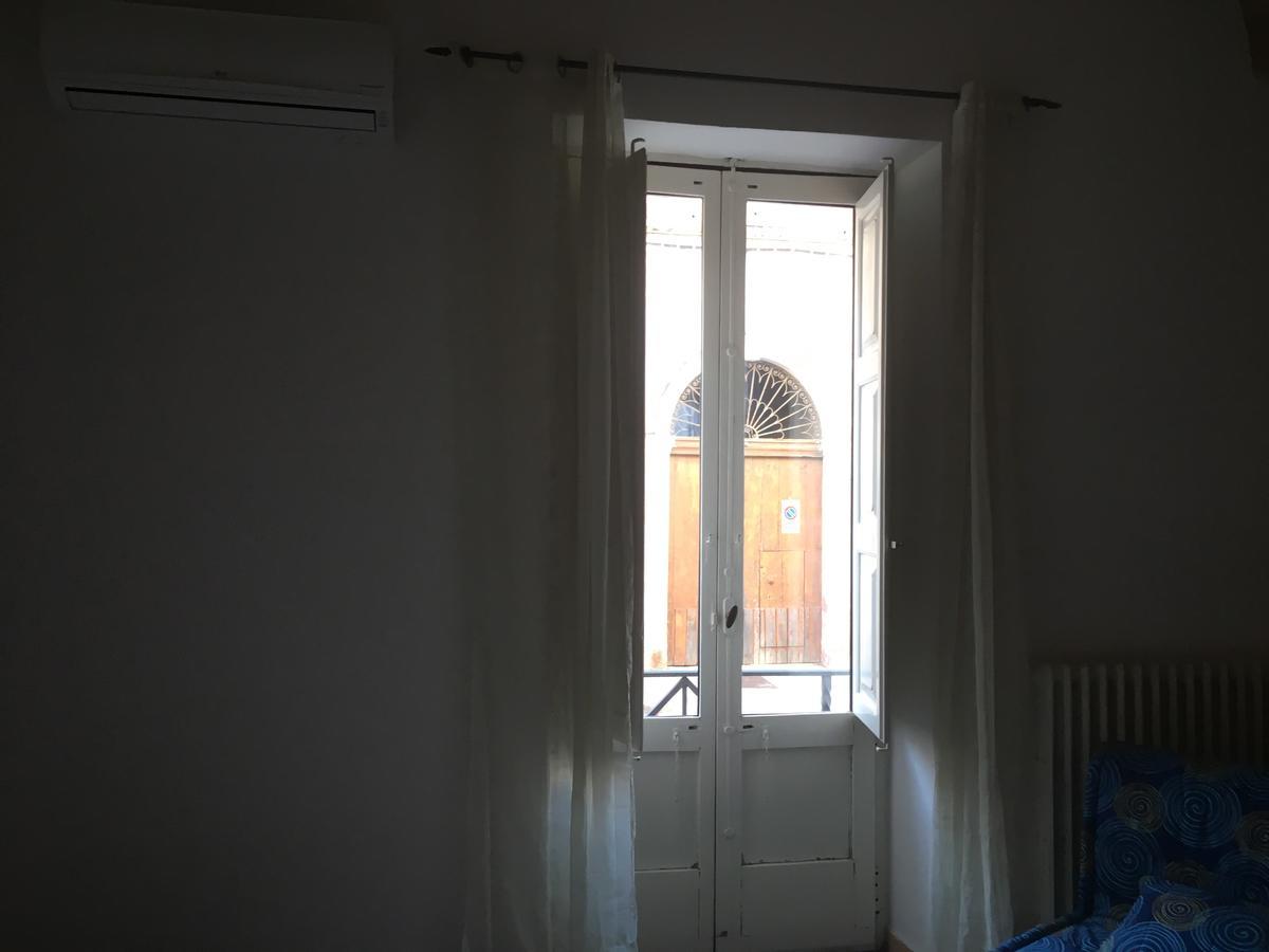 Stelmalu' Hotell Novoli Exteriör bild